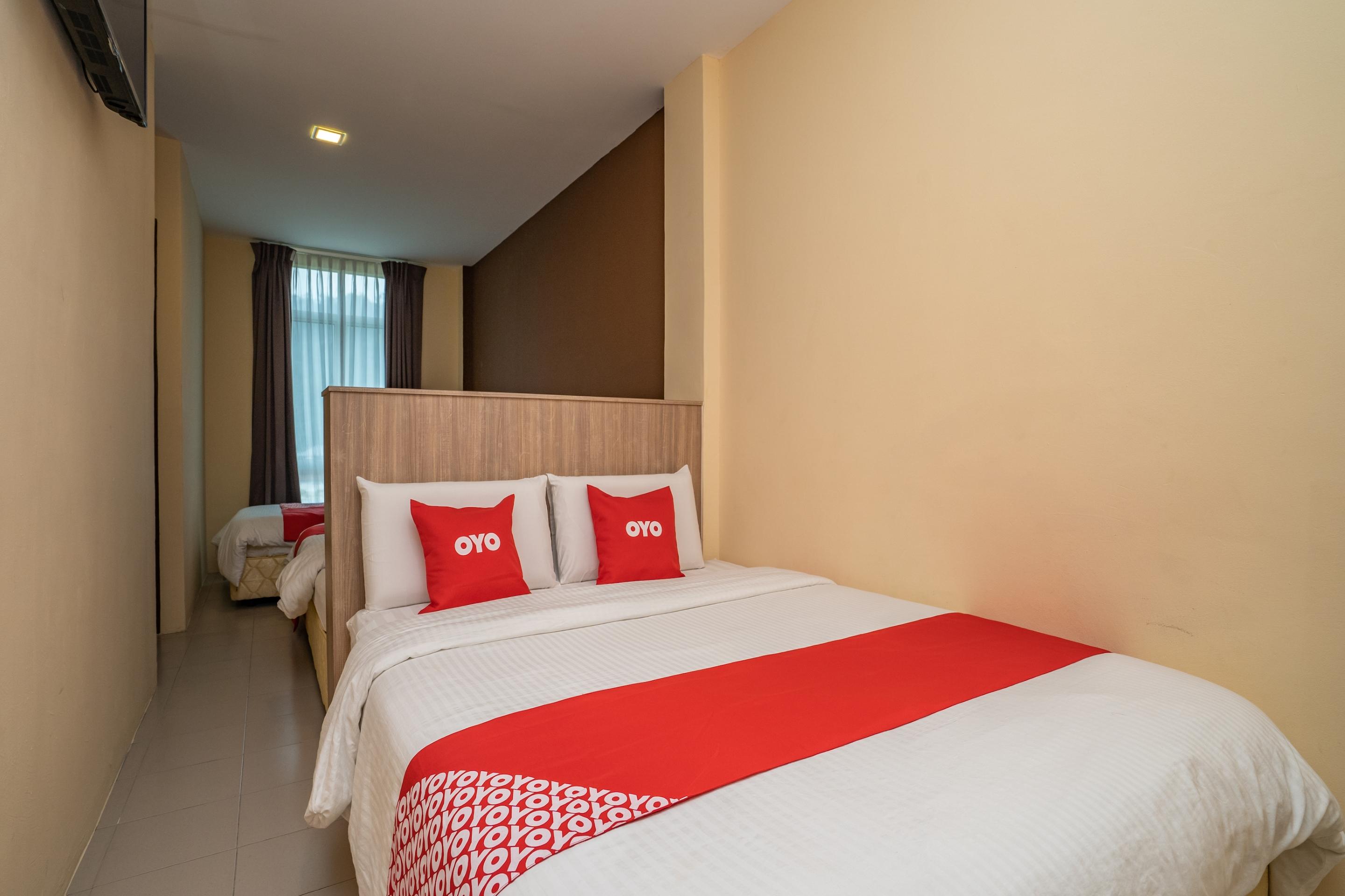 Oyo 44078 The Island Hotel Kampong Pasir Bogak Екстериор снимка