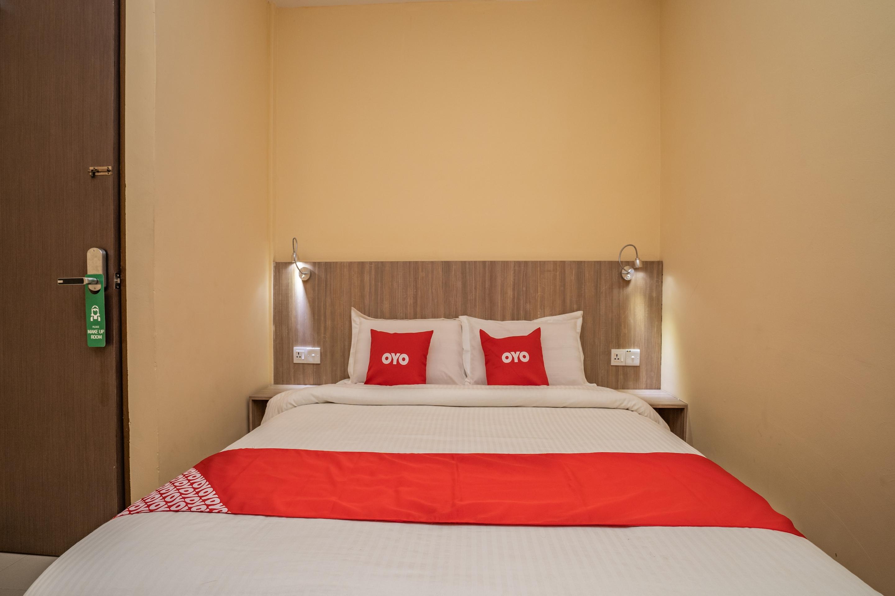 Oyo 44078 The Island Hotel Kampong Pasir Bogak Екстериор снимка
